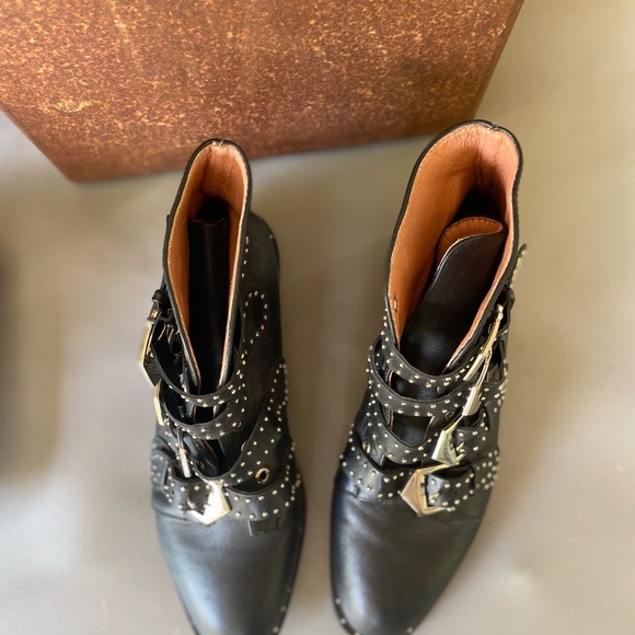 Studded strappy Black Ankle Boots - Picture 3 of 7
